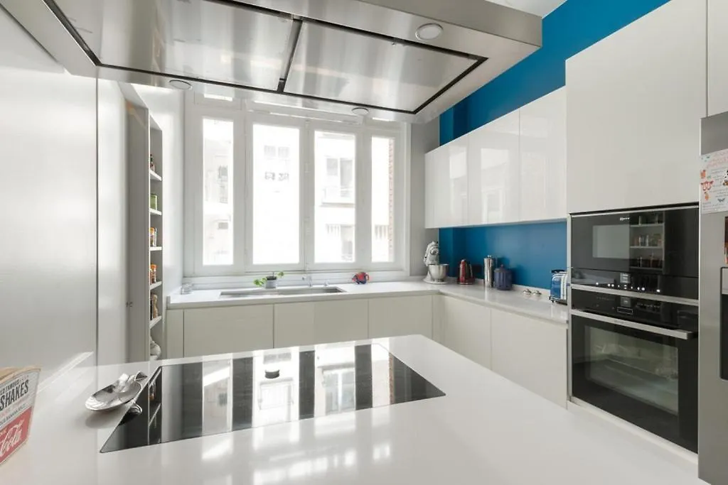 Avenue Frederic Le Play By Onefinestay Paris 0*,  França